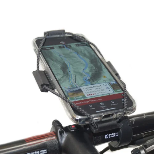 Smartphone navigation mounted on bicycle handlebars